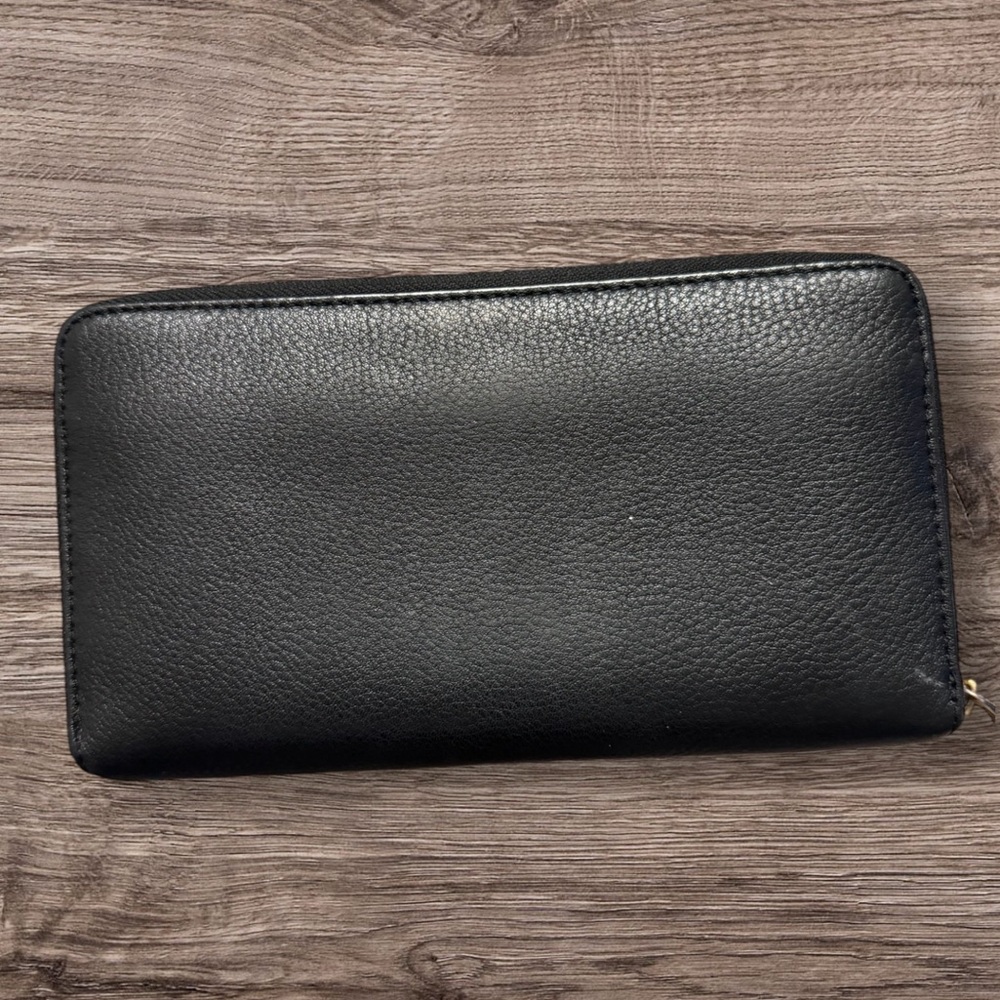 Tory Burch Wallet SOLD - Picture 2 of 7